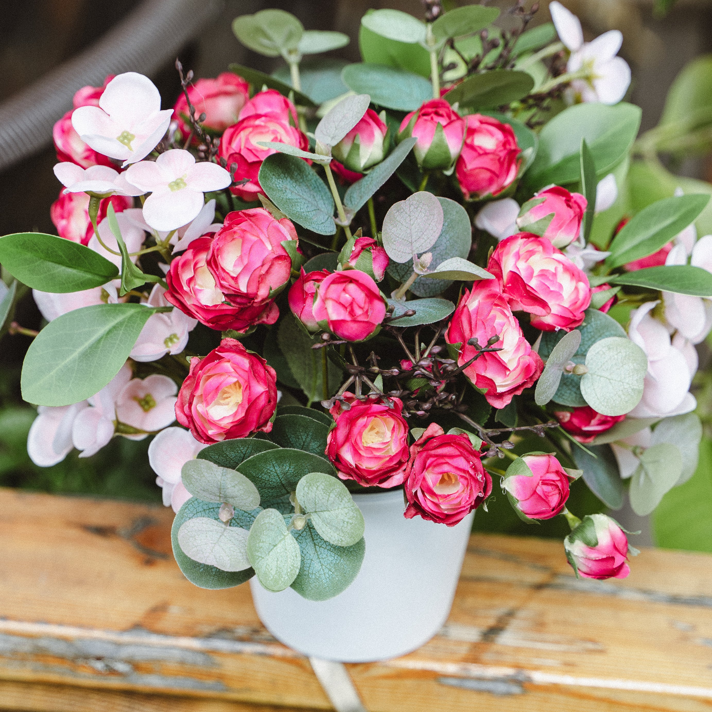 Artificial Spray Rose and Hydrangea in Plastic Pot – Indoor Tabletop Display